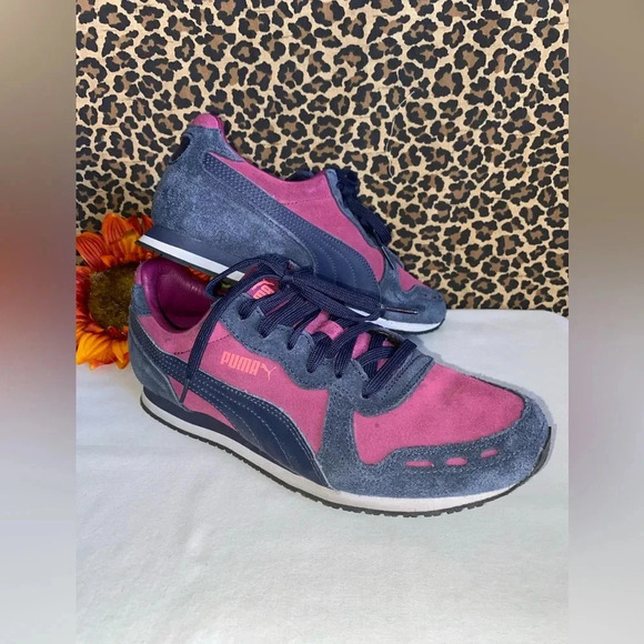 🦋B2G1🦋PUMA Cabana Racer Women’s Magenta Purple-Peacoat Sneakers | 8 | - Picture 1 of 12